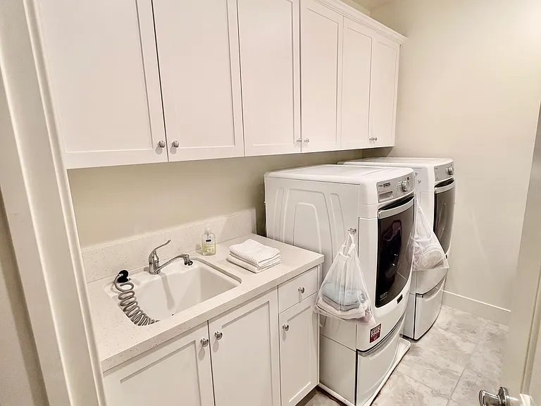 12028 N Estrella Pl — Photo 10