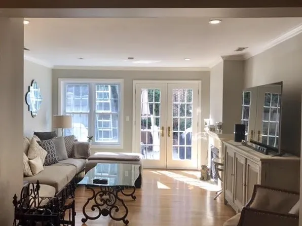 406 Gibbon St, Alexandria, VA 22314