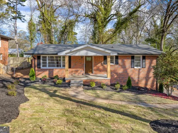 212 Christopher Dr, Gainesville, GA 30501