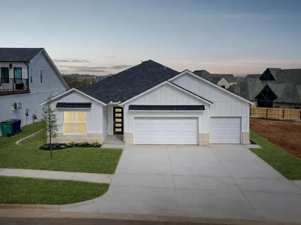 5613 NW 155th St, Edmond, OK 73013