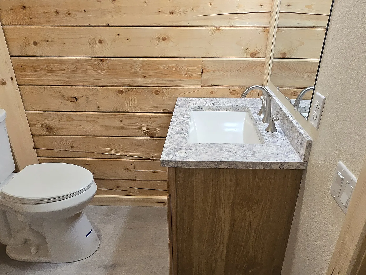 2 bed, $1,985 — Photo 3