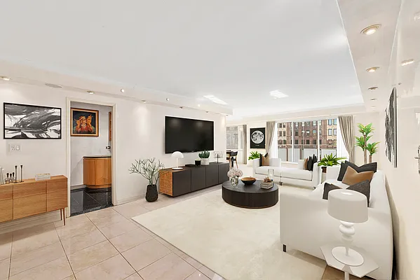 Sold by Compass | media 1