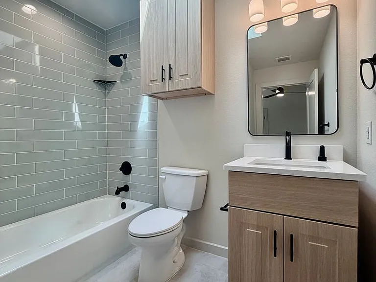 Modern Luxury in San Marcos' Premier Courtyard Community Now Leasing! — Photo 57
