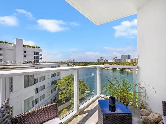 2nd image of 9821 E Bay Harbor Dr APT 701