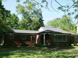 1002 Gordon Dr SE, Decatur, AL 35601