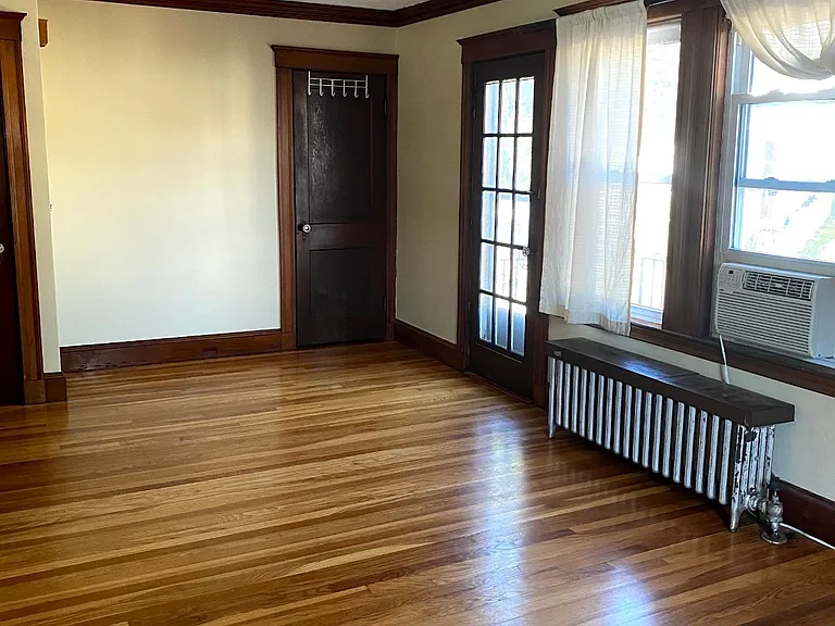 60 Flett Rd — Photo 11