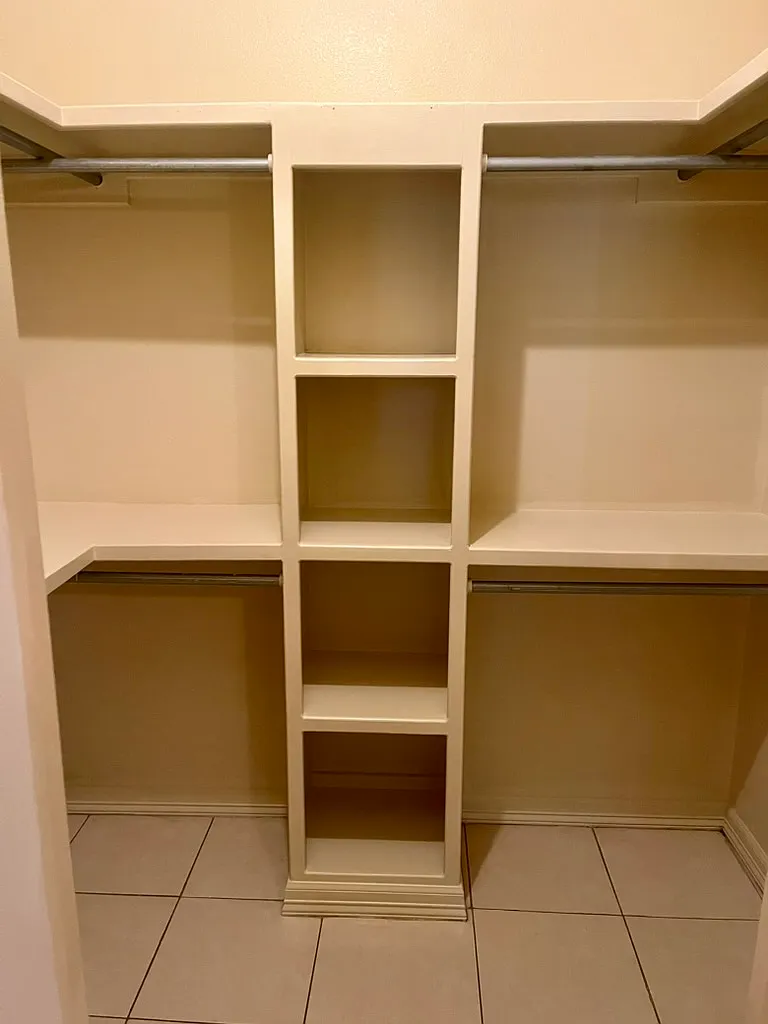2 bed, 950 sqft, $900 — Photo 2