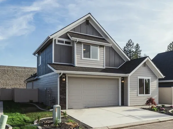 8480 N Snowflake Ln, Hayden Lake, ID 83835
