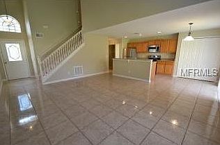 3rd image of 2159 Heathwood Cir