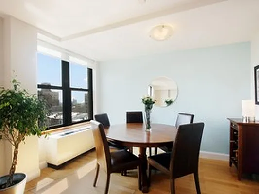 Sold by Corcoran | media 21