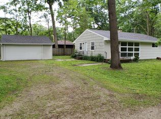 1092 Sheridan Rd, Kenosha, WI 53140