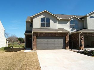 404 Lazy Ln, Montgomery, TX 77356