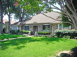 9526 Viewside Dr, Dallas, TX 75231