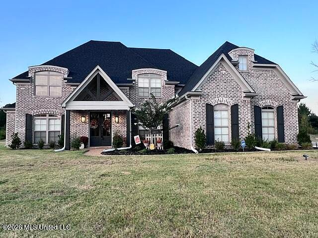 1st image of 398 Poplar Ln