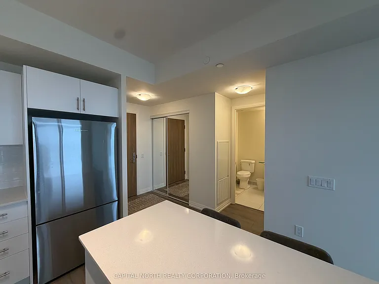 27 Korda Gate #1906 — Photo 13
