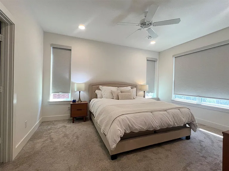 2823 Stanley Ave — Photo 13