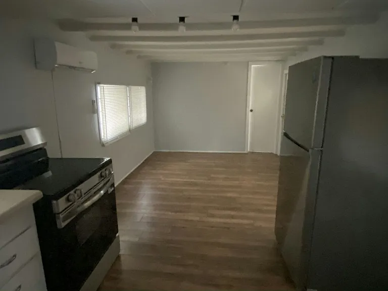 Lakeview Terrace — Photo 33