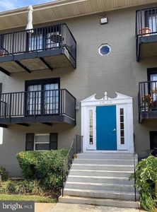 5909 Quantrell Ave APT 102, Alexandria, VA, 22312