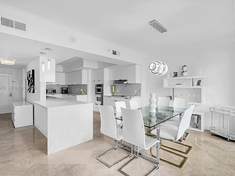 99 SE Mizner Blvd #Penthouse 16 — Photo 4