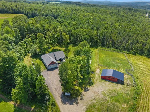 105 Shepherds Lane, Farmington, ME 04938