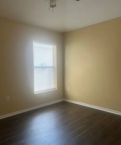 12629 Evington Point Dr — Photo 8