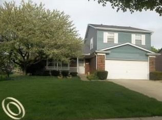 44990 Yorkshire Dr, Novi, MI 48375