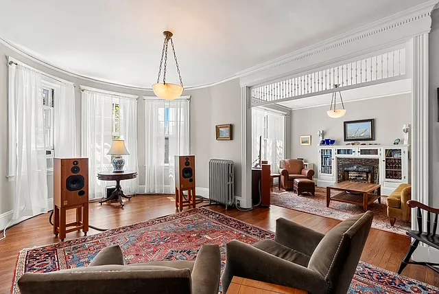 18 Fuller St #3