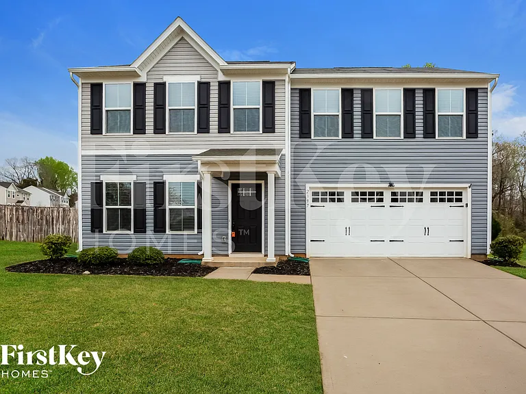 2397 Willow Pond Ln SE — Photo 1