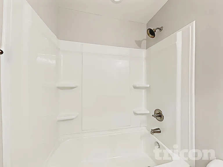 1063 Spicer Dr — Photo 12