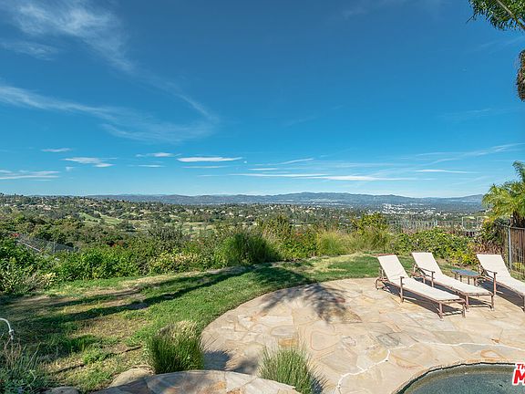 2nd image of 3843 Rock Hampton Dr