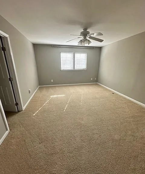 5205 Berkeley Estates Dr — Photo 11