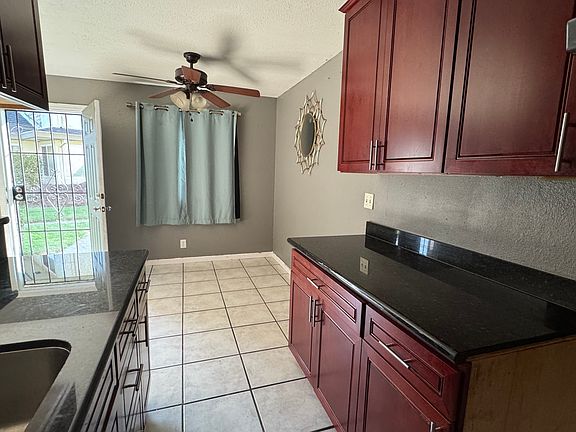 4th image of 2123 Skylark Ct