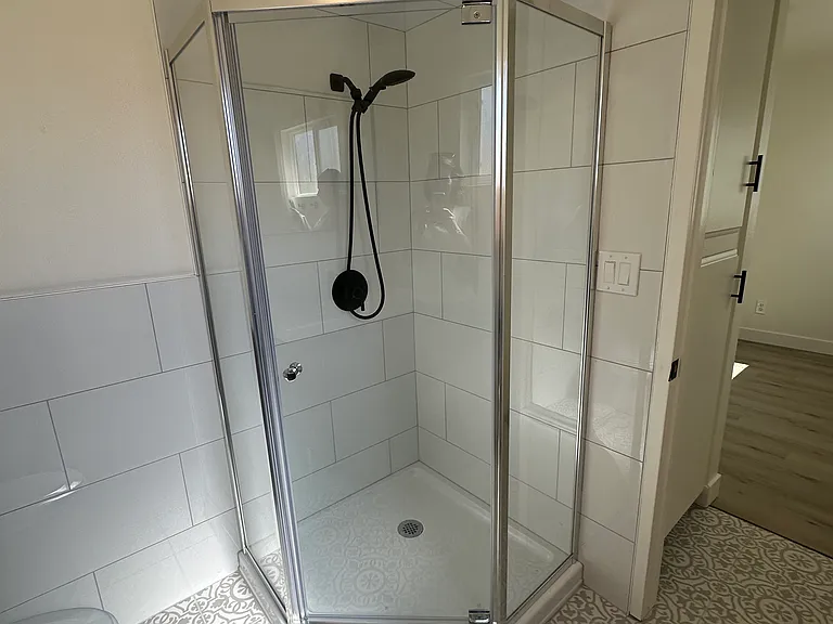 3700 White Ln #3 — Photo 9