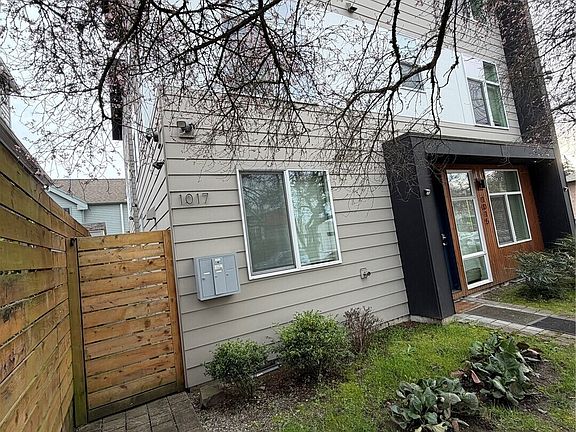 2nd image of 1017 NE 55th Street