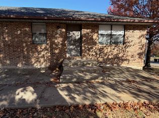 507 Streck - B, Warrensburg, MO 64093