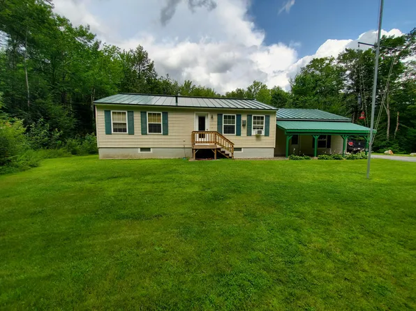 28 Marden Road, Readfield, ME 04355