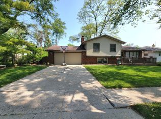 153 Richton Rd, Steger, IL 60475