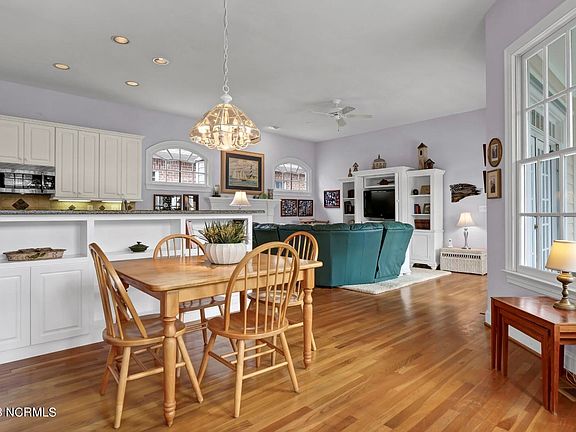 4th image of 1115 Tennwood Dr