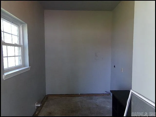 905 Norma Ct — Photo 19