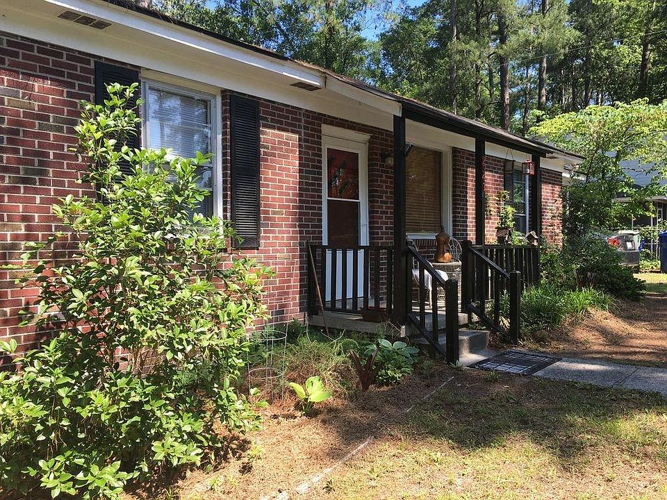 Front of House- Side view
