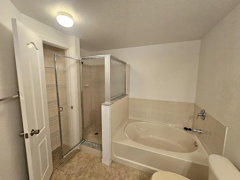 112 SW Peacock Blvd #7-101 — Photo 13