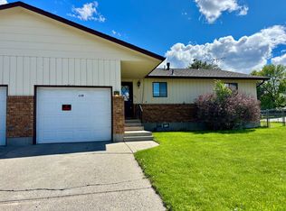 110 & 112 Hilltop Rd, Billings, MT 59105