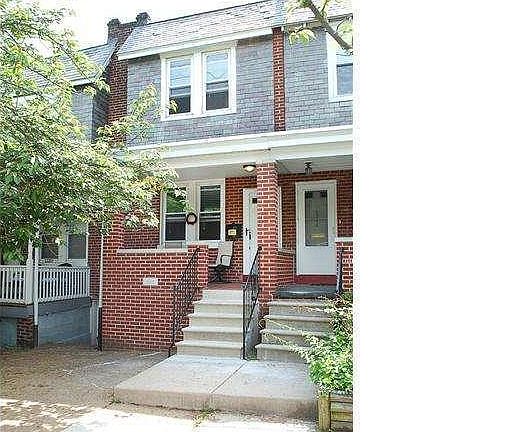 2nd image of 1318 N Scott St