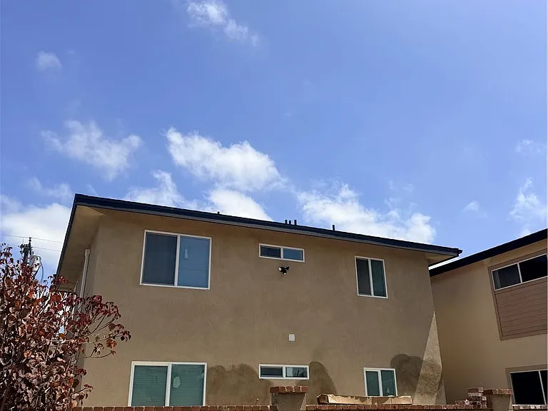 988 Valencia St #6 — Photo 2