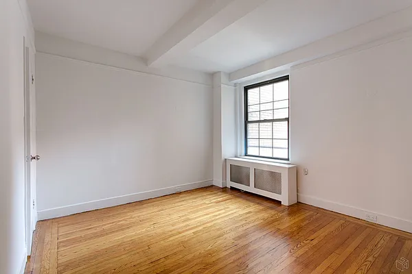 Rented by Halstead Real Estate | media 18