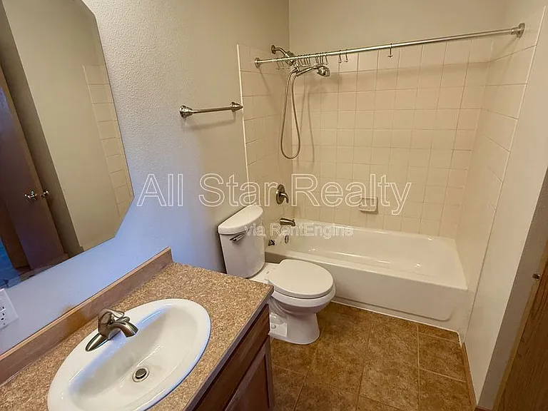 9625 Independence Dr #C311 — Photo 10