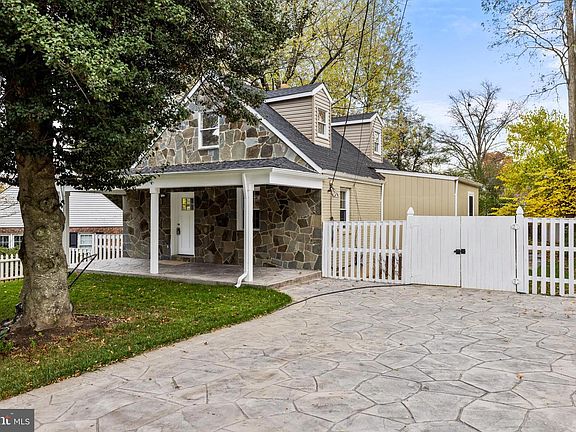 2nd image of 7213 Tyler Ave
