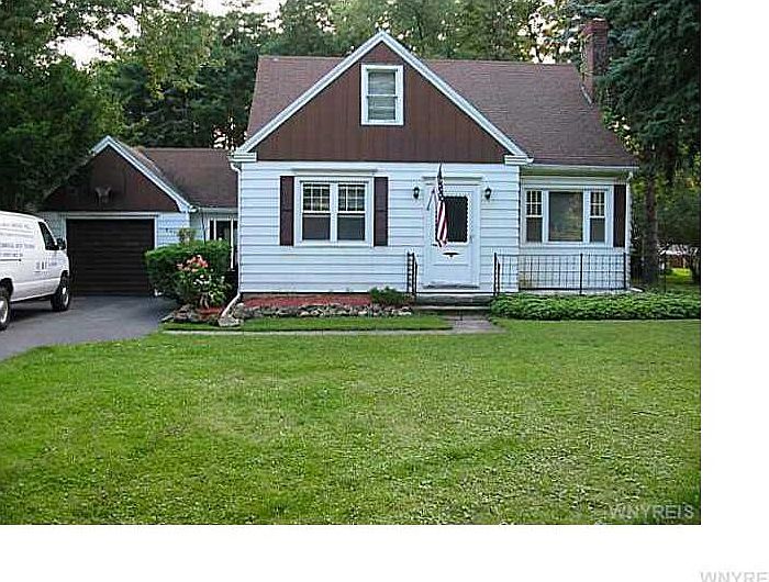 1st image of 3420 Niagara Falls Blvd