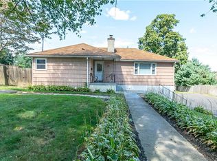 176 Sylvan St, Bridgeport, CT 06606