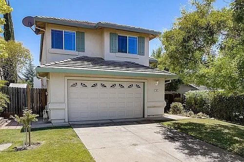 102 McNamee Dr Photo 1